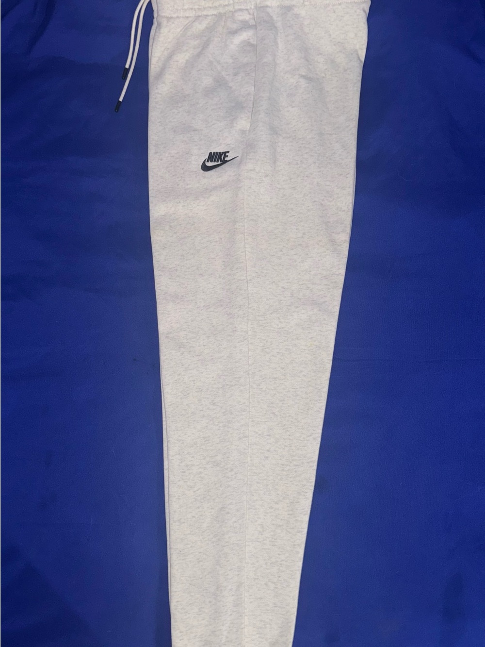 Women’s Nike Fleece Light Gray Heather Jogger Pants with Pockets